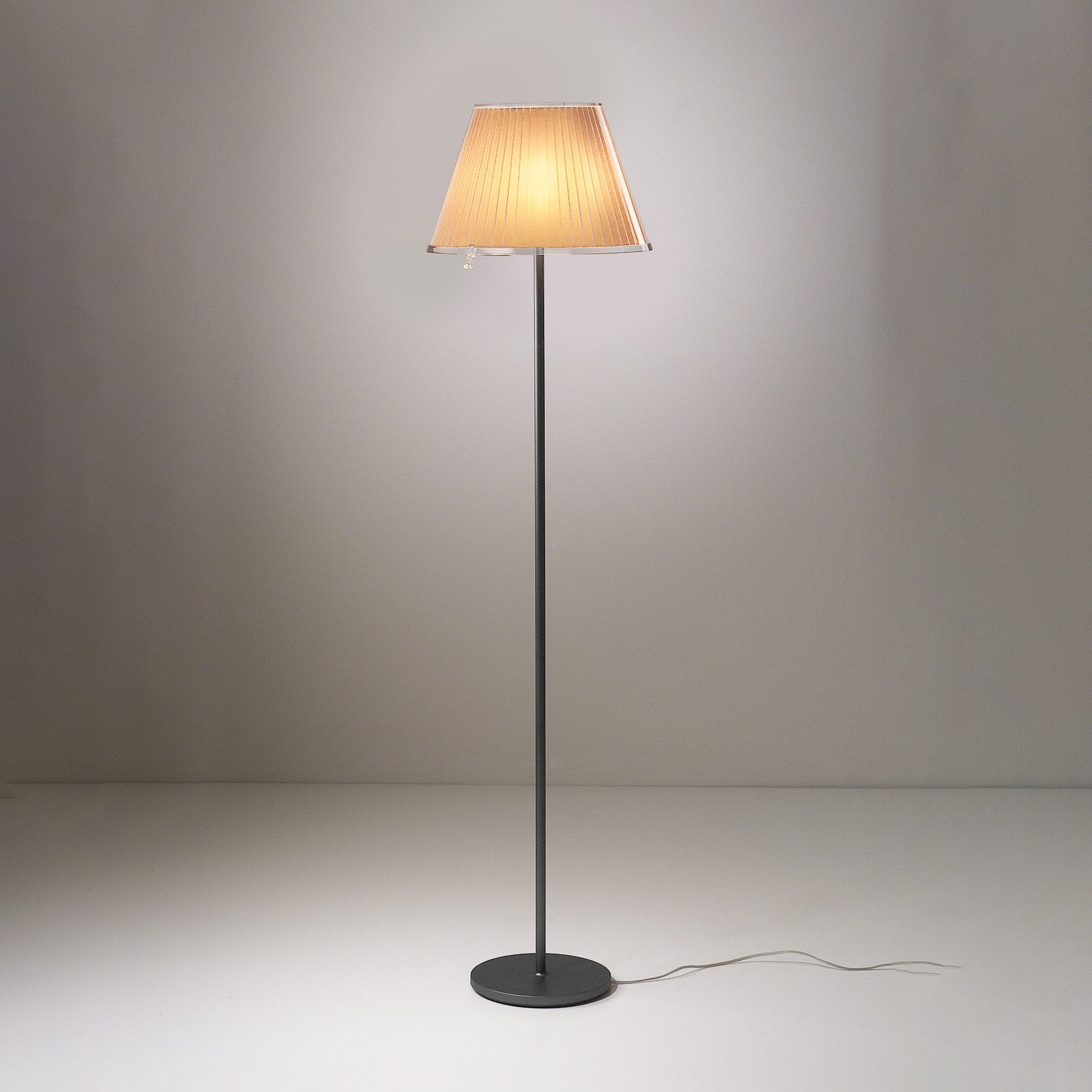 Artemide Choose gulvlampe pergament/antrasitt