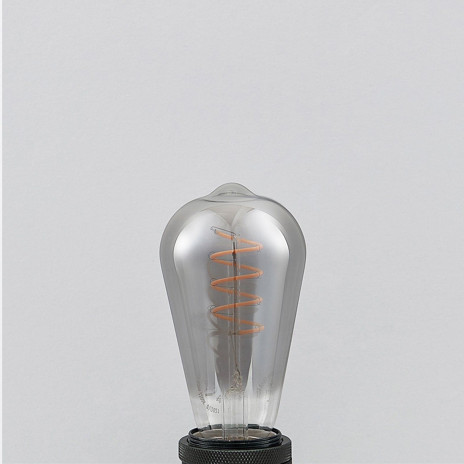 LED filamentpære E27 ST64 4W 1800K dimbar titan 2-pk - Lucande
