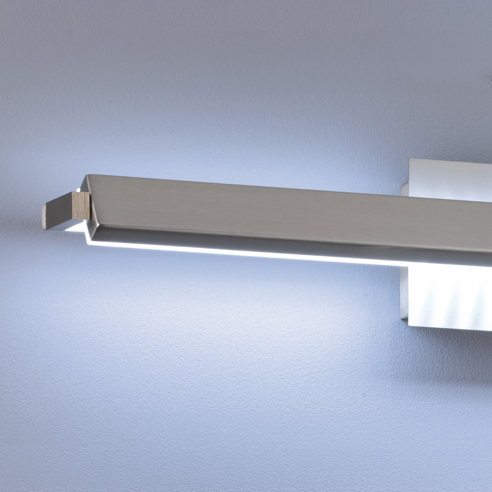 LED vegglampe Pare TW dimbar 3 fargetemperaturer 60 cm - FISCHER & HONSEL