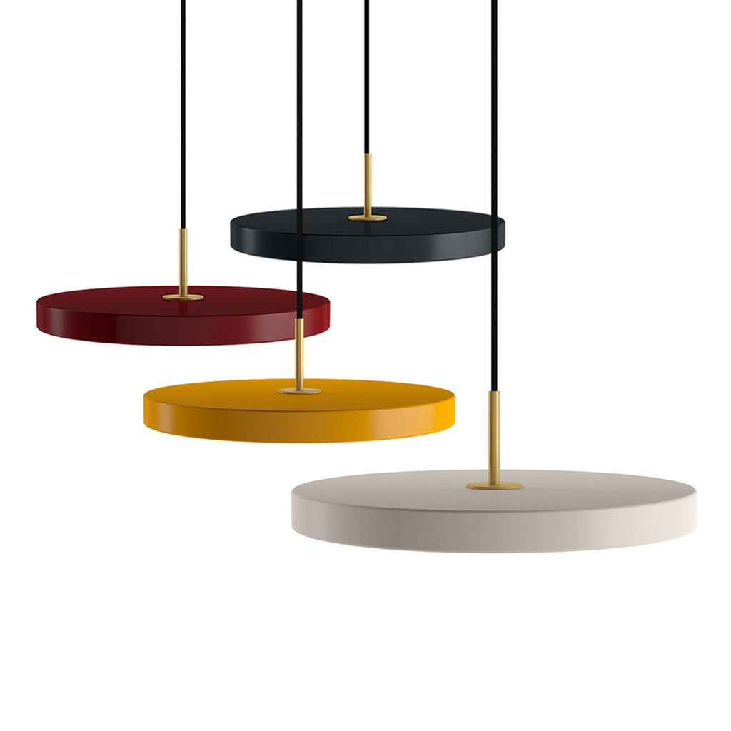 LED pendellampe Asteria Mini rubinrød/messing Ø31 cm dimbar - UMAGE