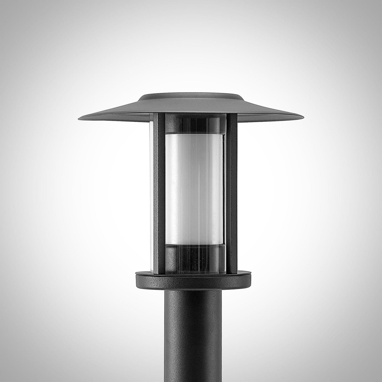 LED sti-lampe Gregory med bevegelsessensor 76 cm mørkegrå IP44 - Lindby