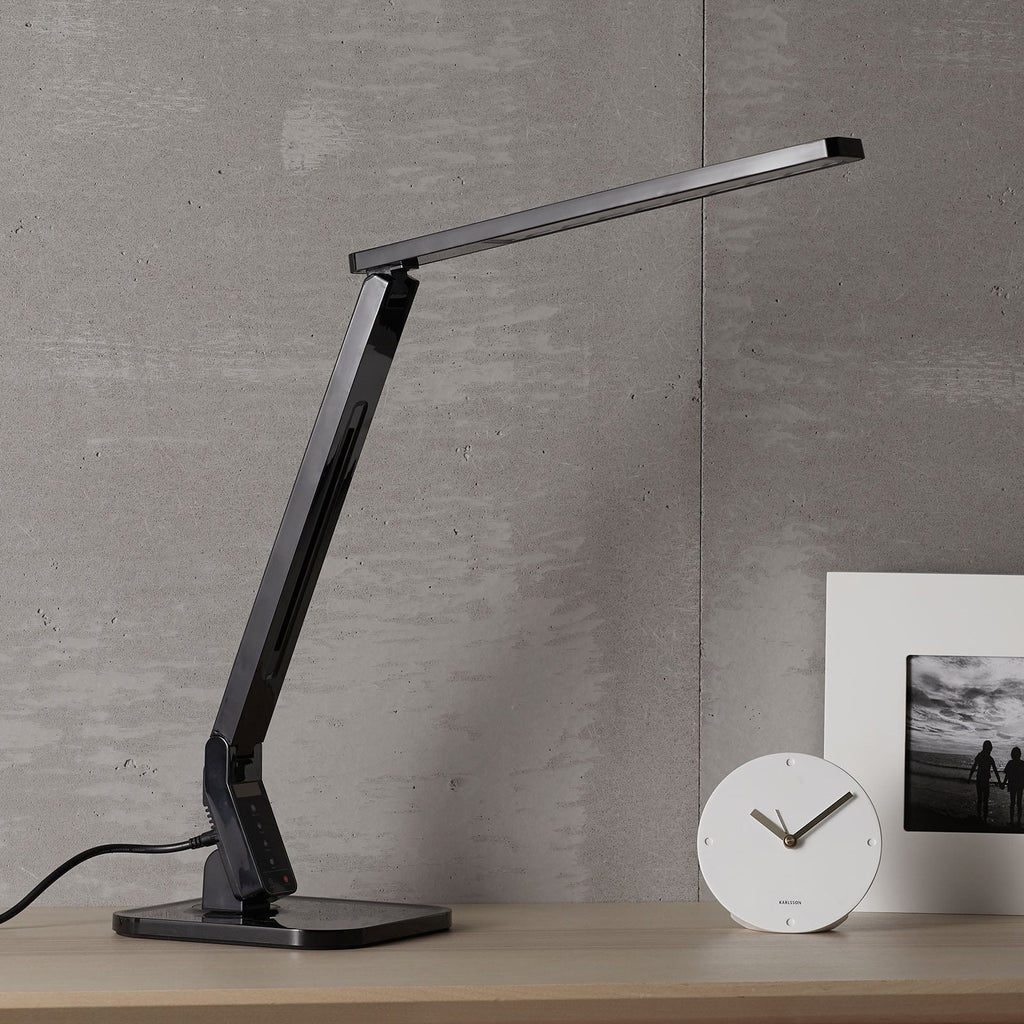 LED skrivebordslampe Eleni svart CCT dimbar 8W justerbar - Lindby