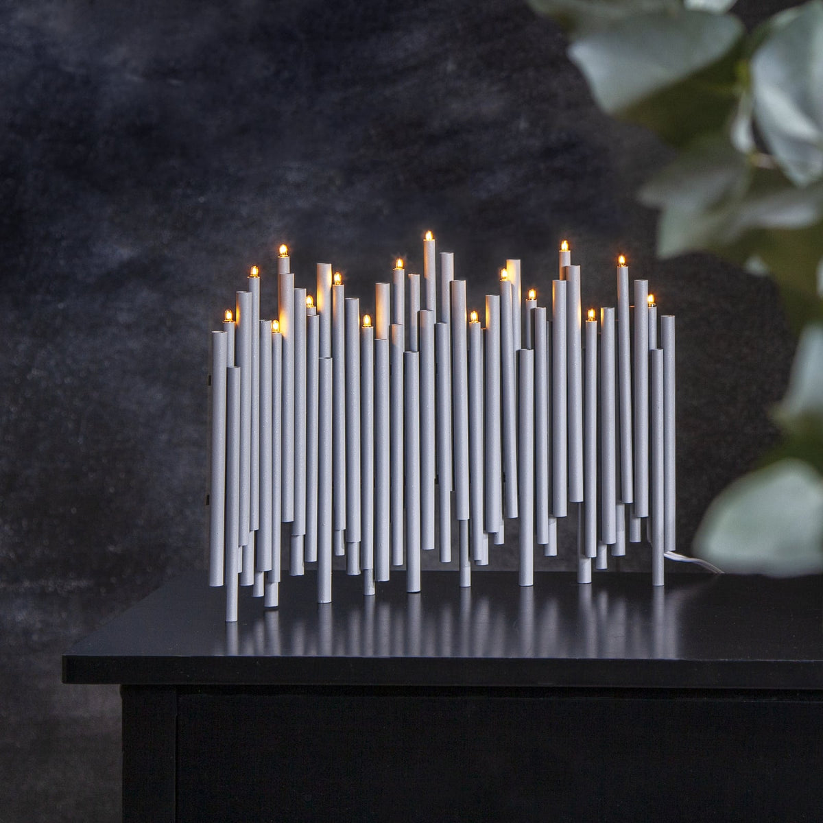 Adventsstake Note 16 lys metall 35 cm detalj av lys