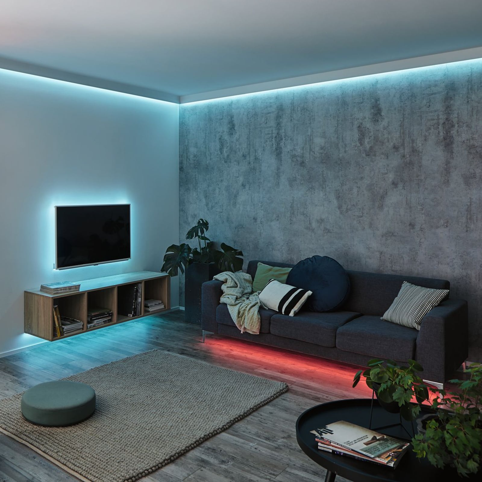 Bakside av LED-stripe MaxLED 250 utvidelse med selvklebende tape