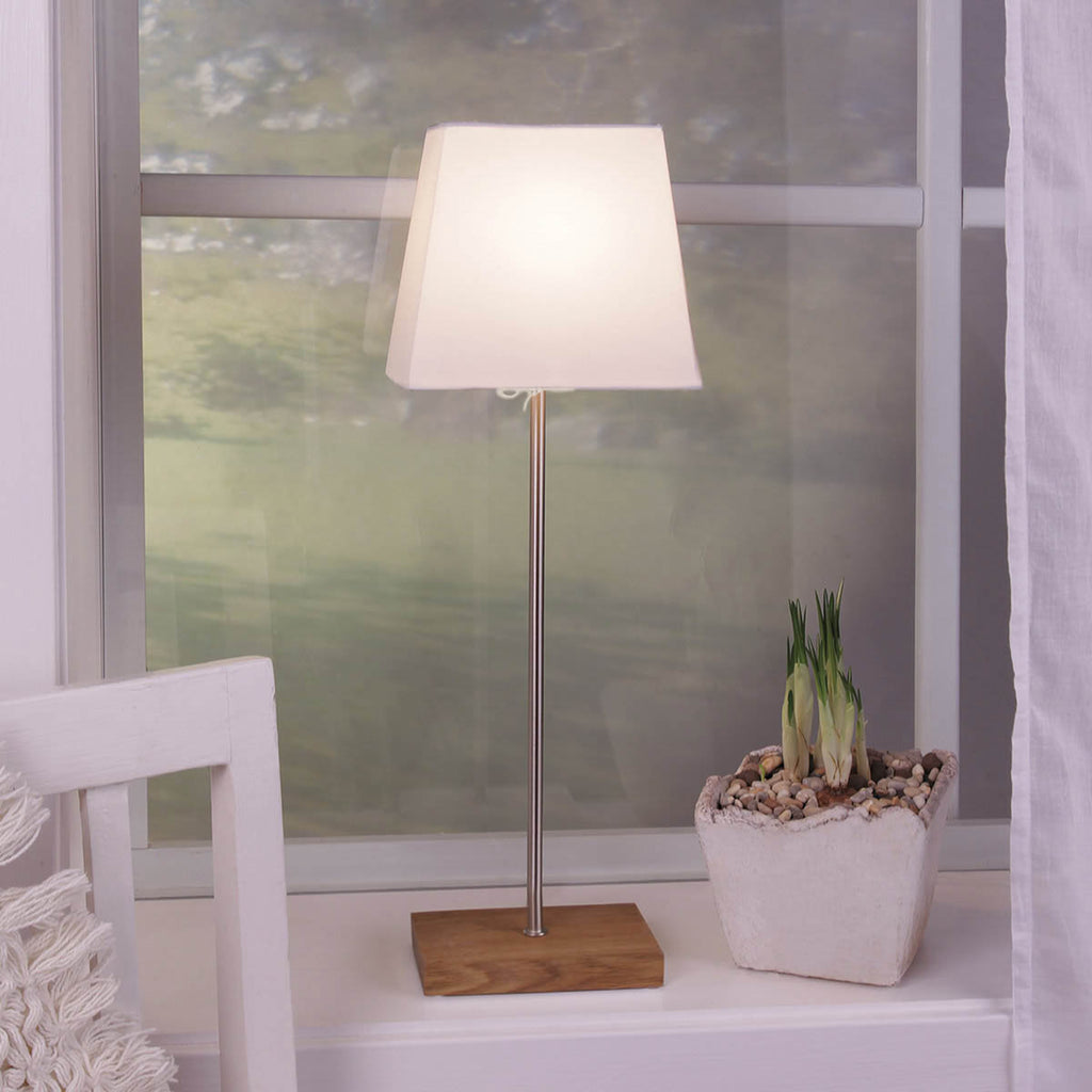 Detalj av bordlampe Combi Pack med stjerneskjerm brun/krem 65 cm