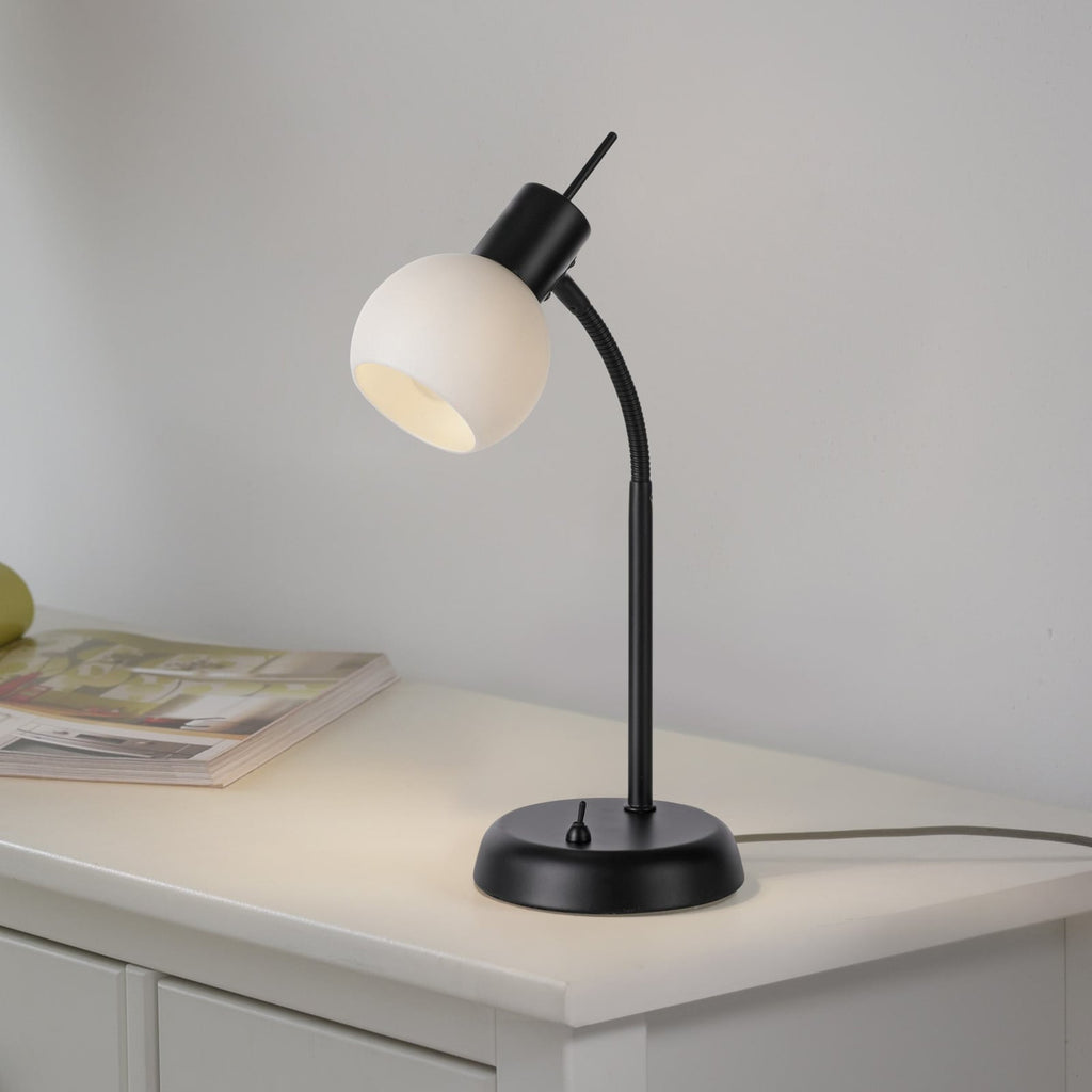 Bordlampe Loki svart jern satinert glass forfra
