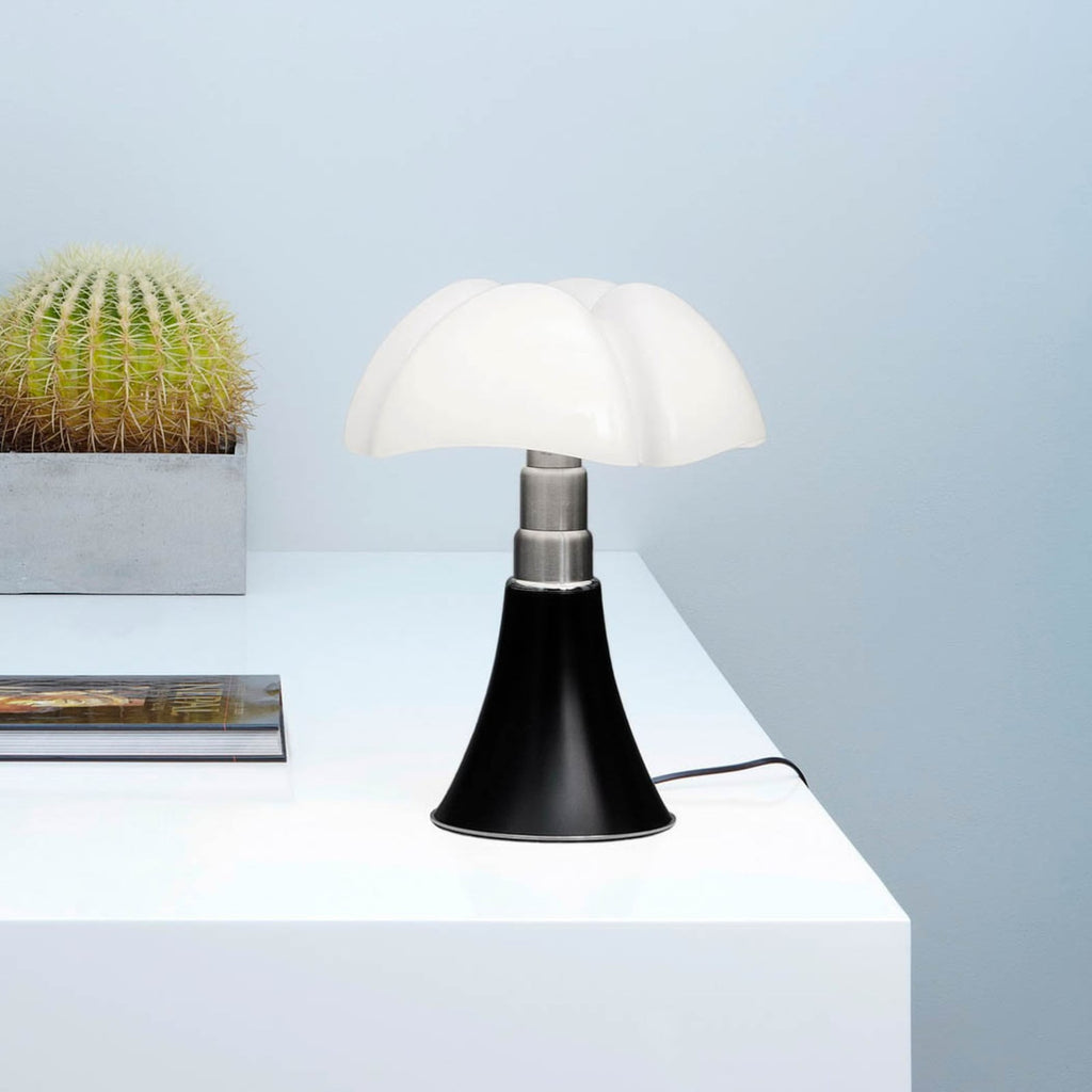 Bordlampe Minipipistrello bakside og fot i rustfritt stål