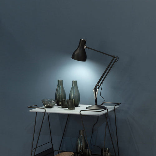 Bordlampe Type 75 aluminium svart E27 bakside