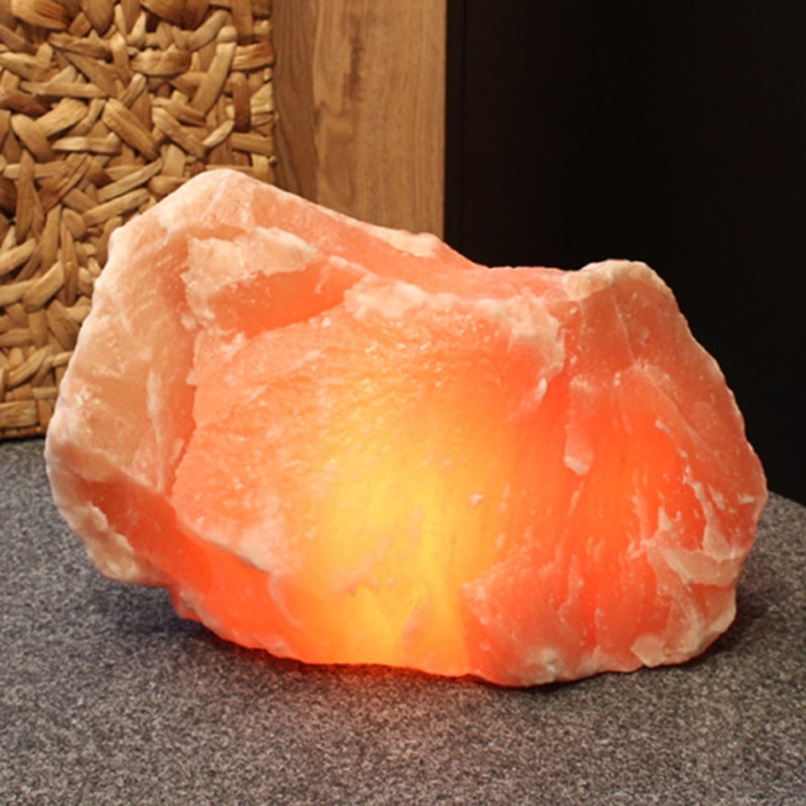 Dekorativ saltkrystall-lampe Rock med 2 lyskilder E14 fra Wagner Life sett forfra