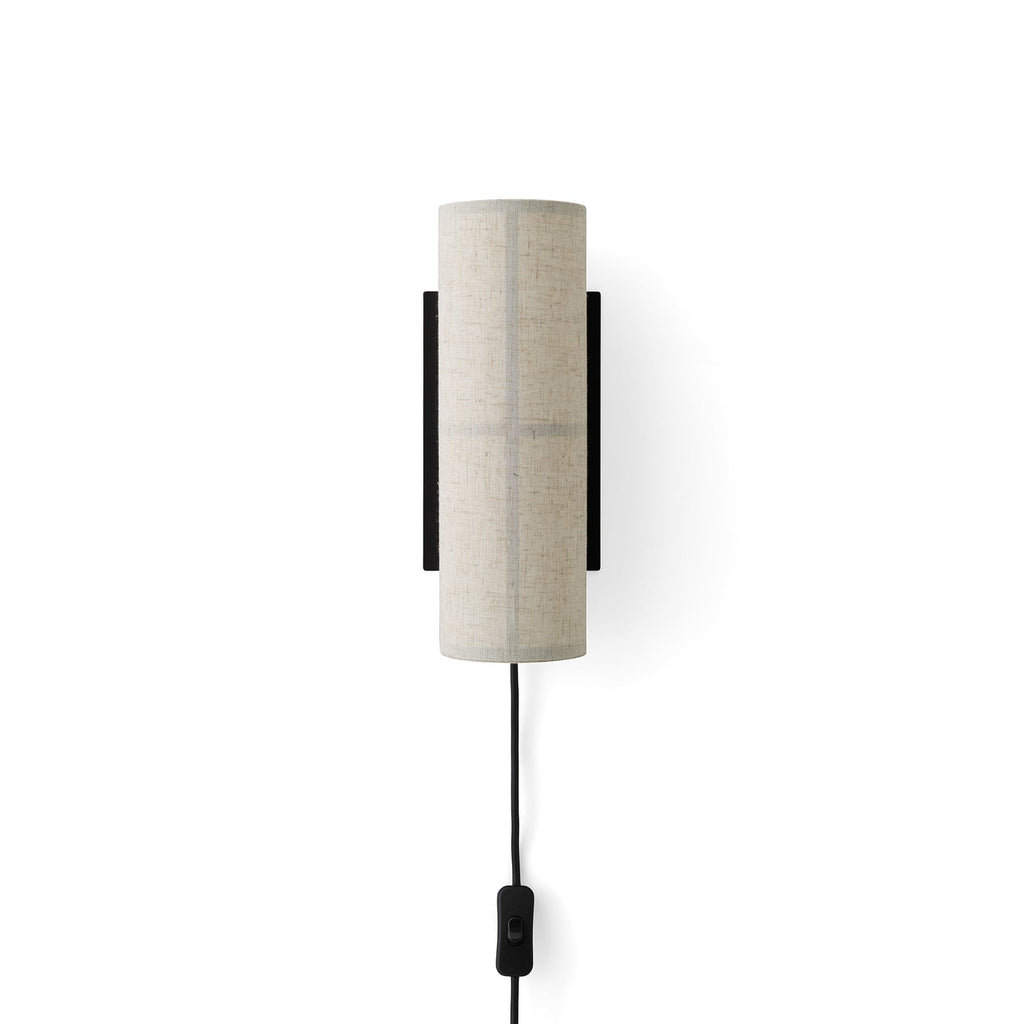 Designsignatur Norm Architects på Vegglampe Hashira LED lin med støpsel 30 cm natur