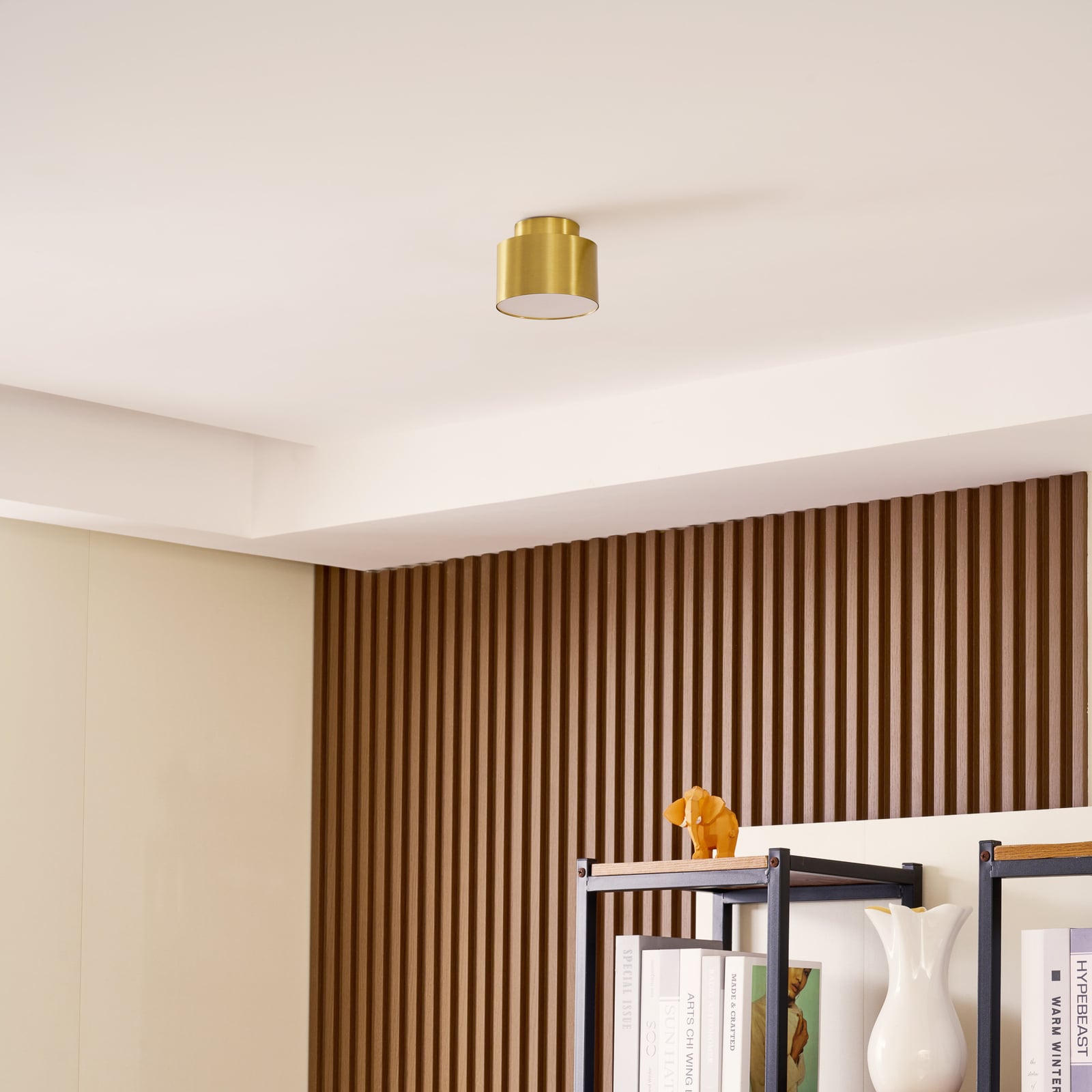 Detalj av LED takspot Nivoria gull aluminium