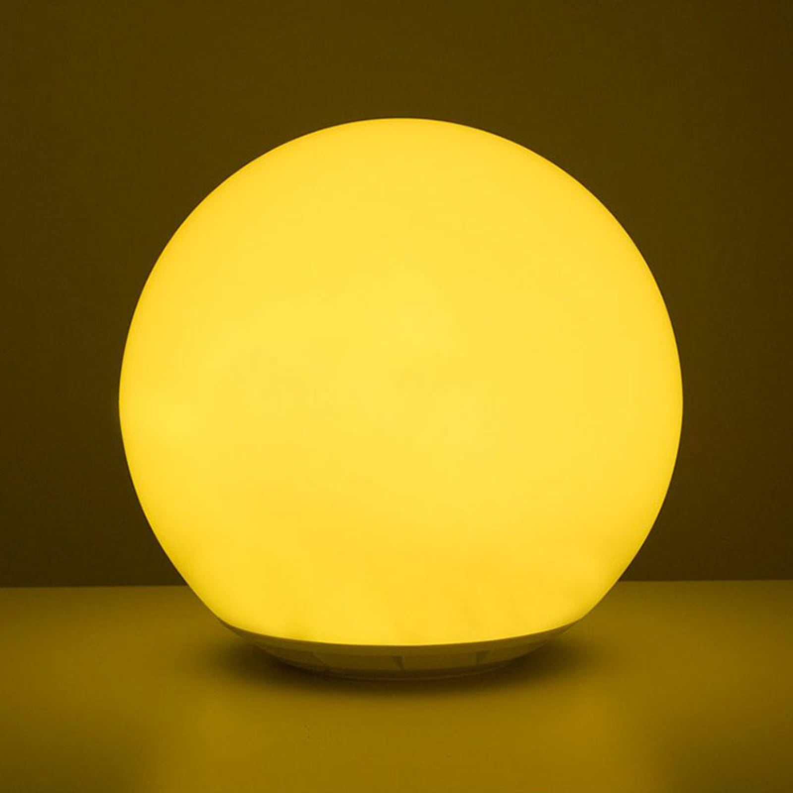 Montert Flytende solcelledrevet LED-lyskule Globo IP67 RGBW Ø30 cm i hage