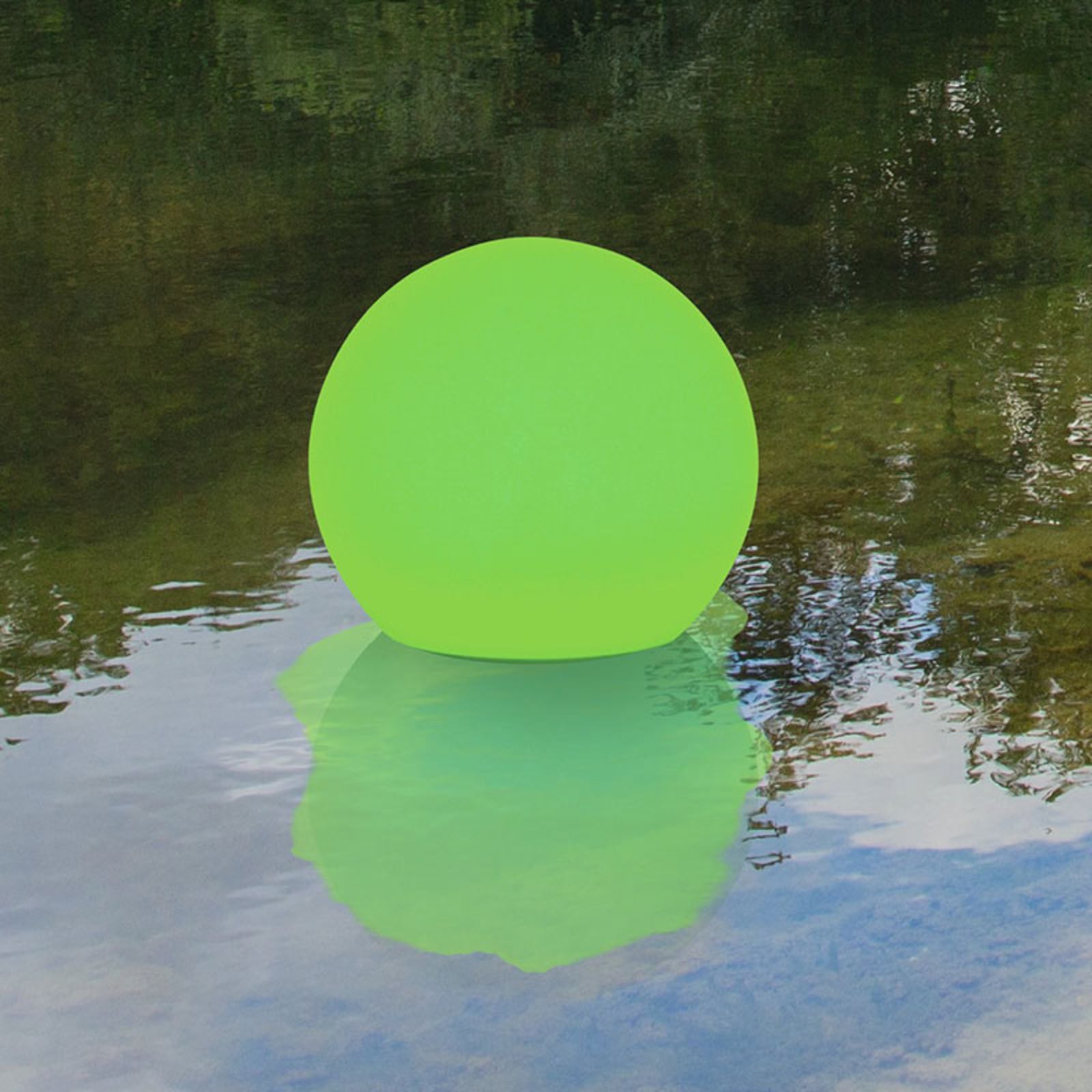 LED-lyskule Globo IP67 RGBW Ø30 cm i vann med fargeveksling