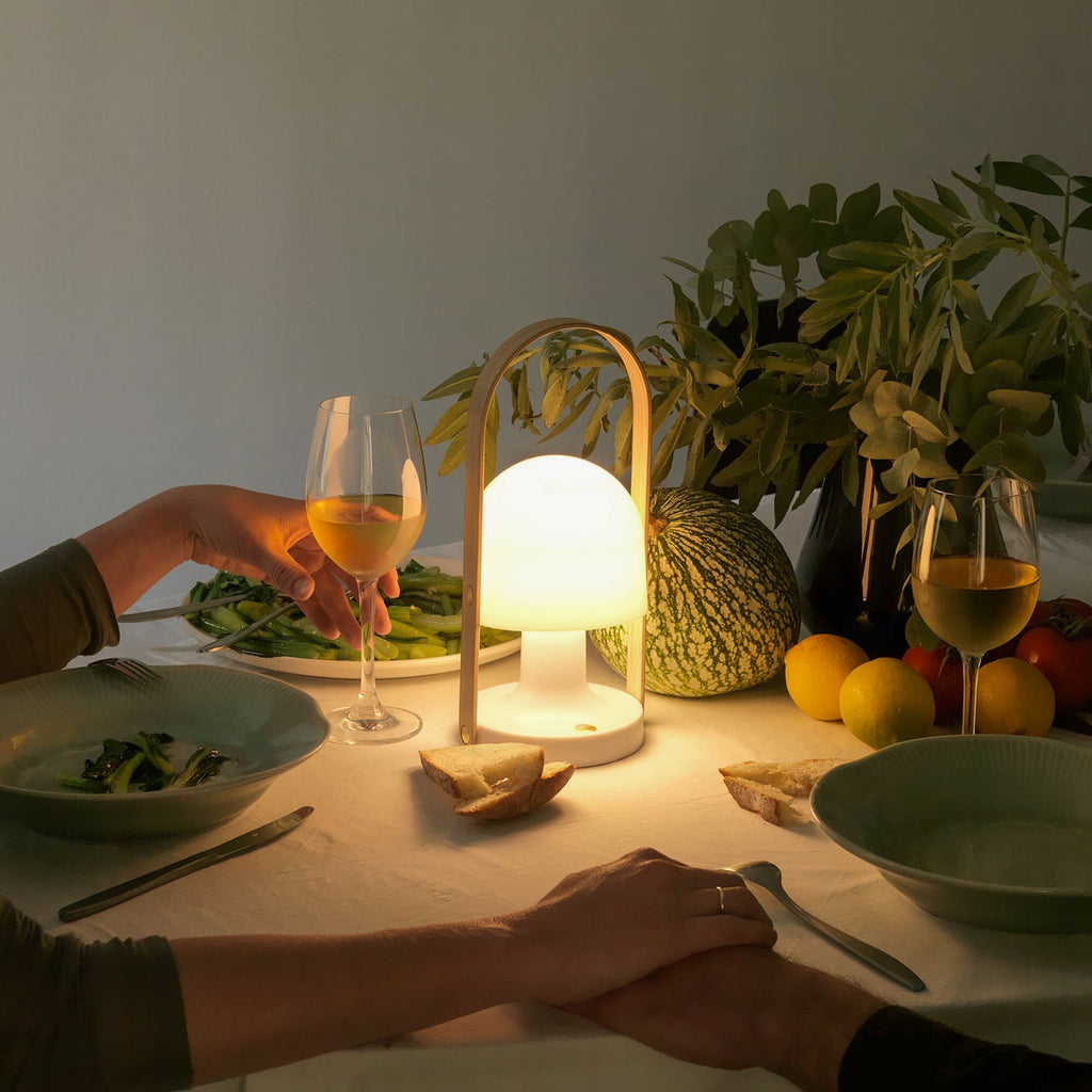 FollowMe oppladbar LED bordlampe svingbar 29 cm - MARSET lysstyrke justering