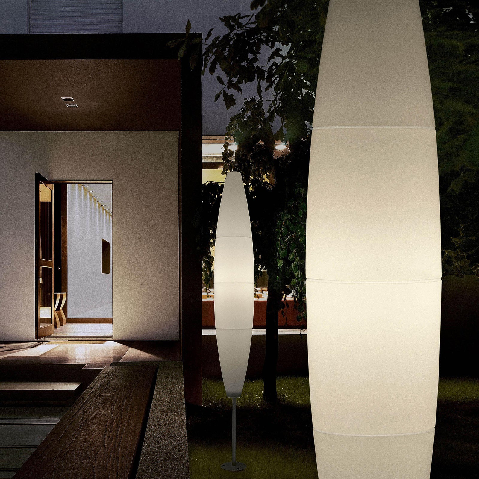 Montert Gulvlampe Havana Outdoor hvit E27 170 cm IP65 i hage