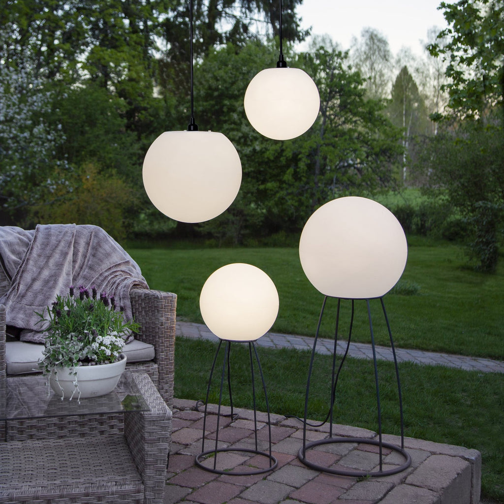 Montert Gulvlampe Mallorca kuleformet svart/hvit IP65 95 cm i rom