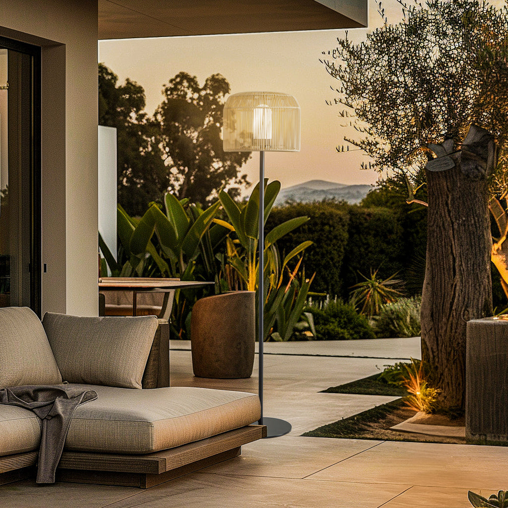 Gulvlampe Solvindor terrasse khaki plast forfra
