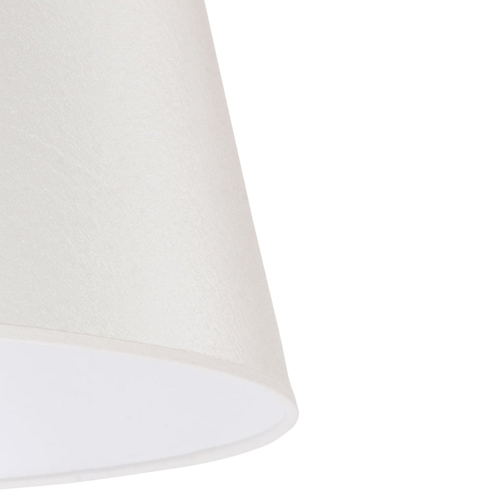 Lampeskjerm Cone chintz ecru/hvit montert på lampe