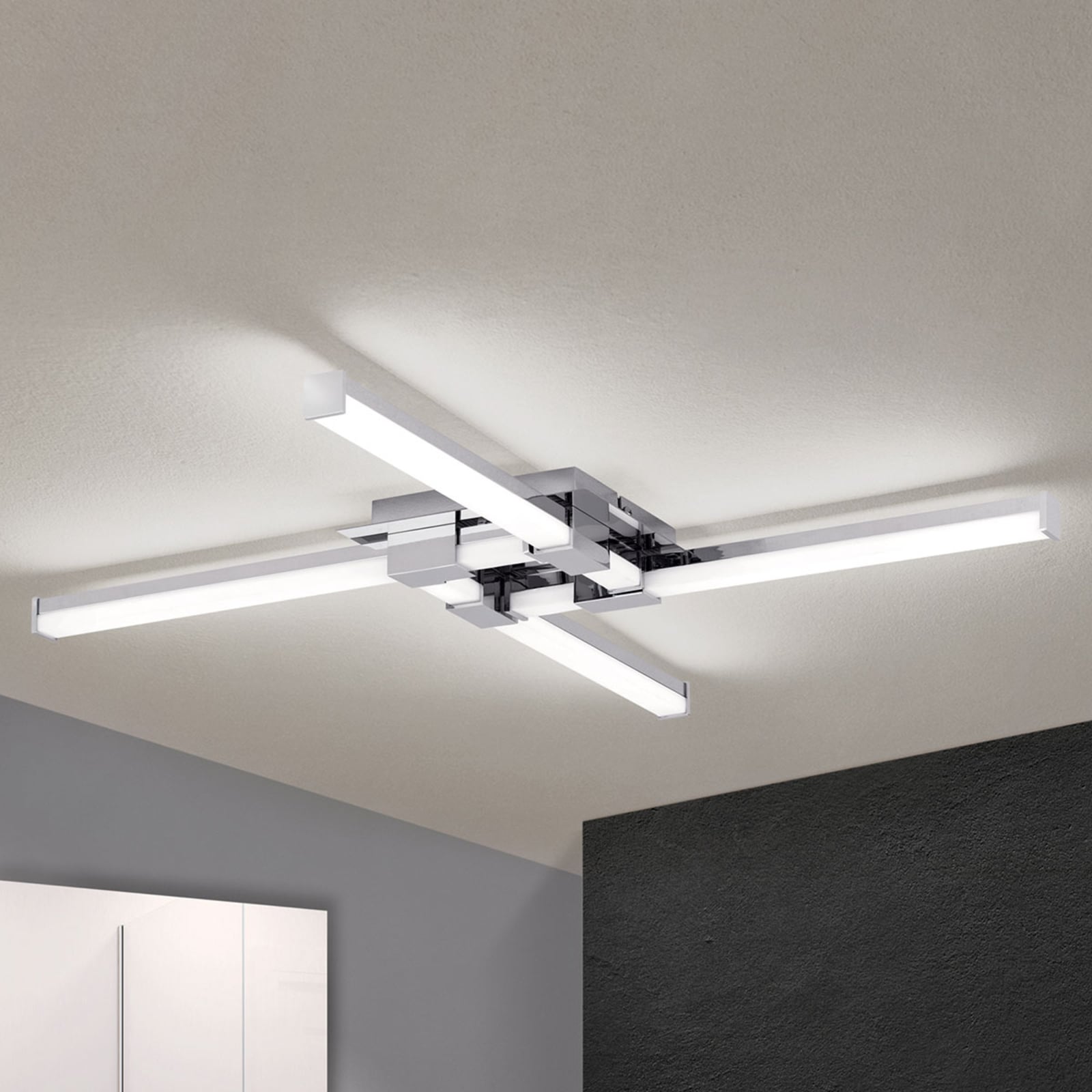 LED baderomslampe Argo 4-lys krom/hvit IP44 front