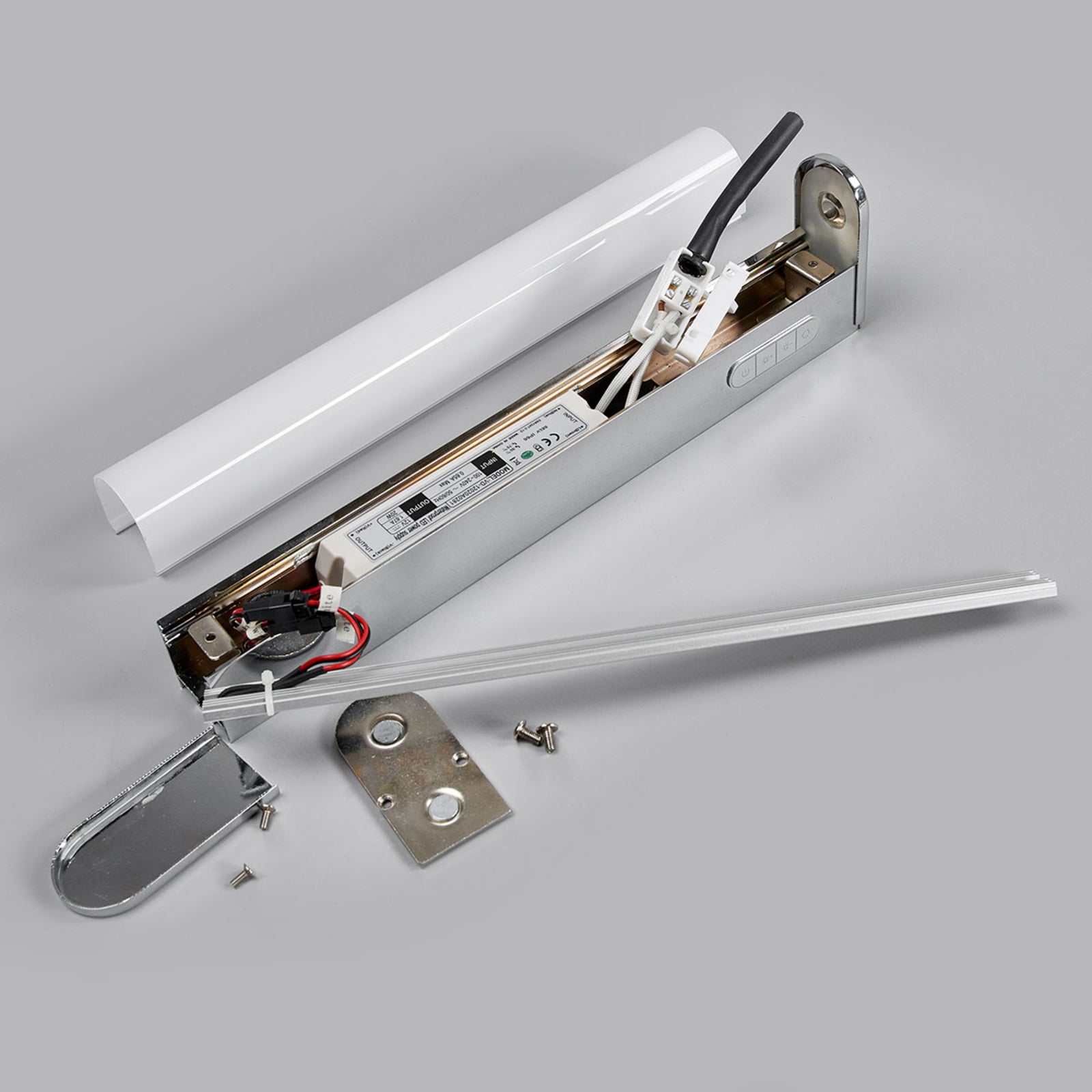 LED baderomslampe Jesko vegg dimbar CCT 33 cm IP44 installasjonsdetalj