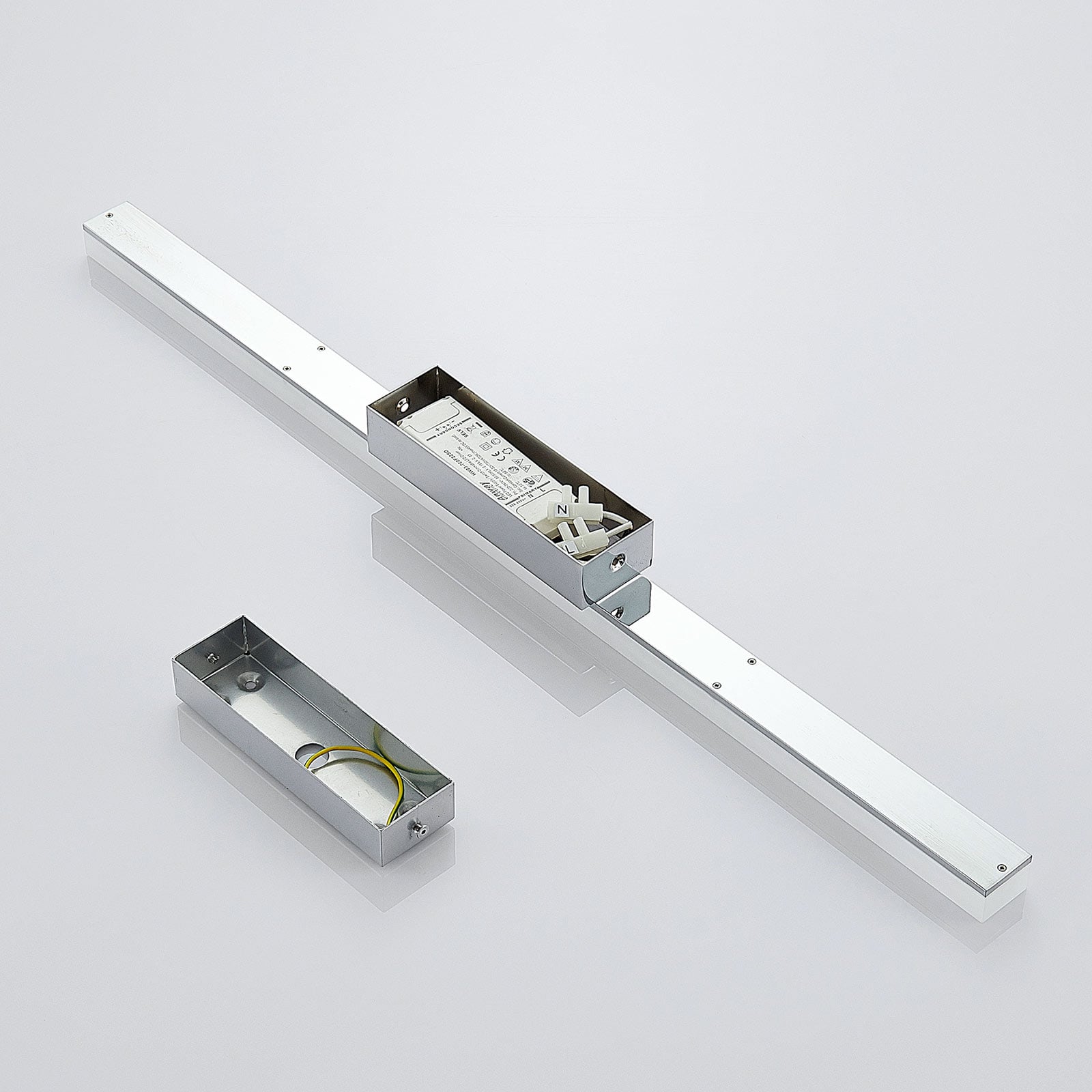 LED baderomslampe Levke akryl krom 75 cm dimbar IP44 installasjon