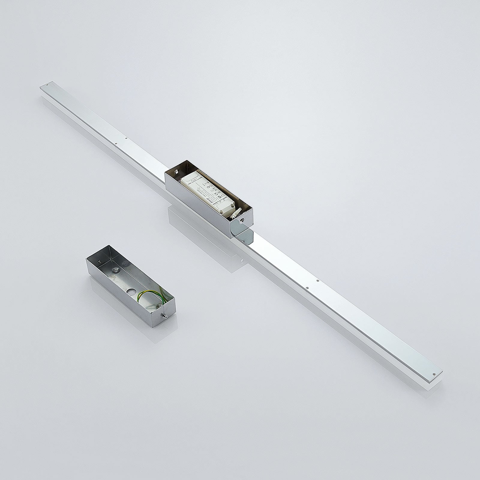 Dimmerbryter brukt til LED baderomslampe Levke dimbar 116 cm