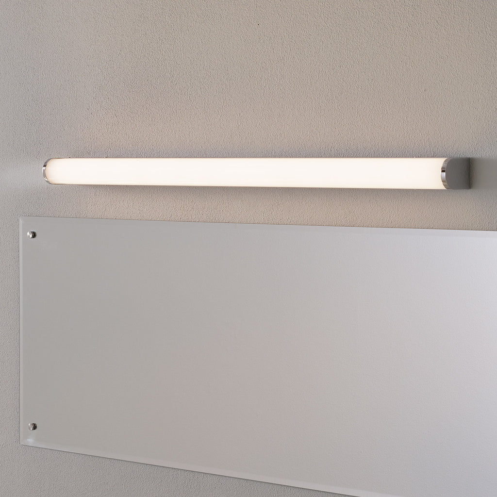 LED baderomslampe Ponto hvit/krom 90 cm IP44 18W forfra