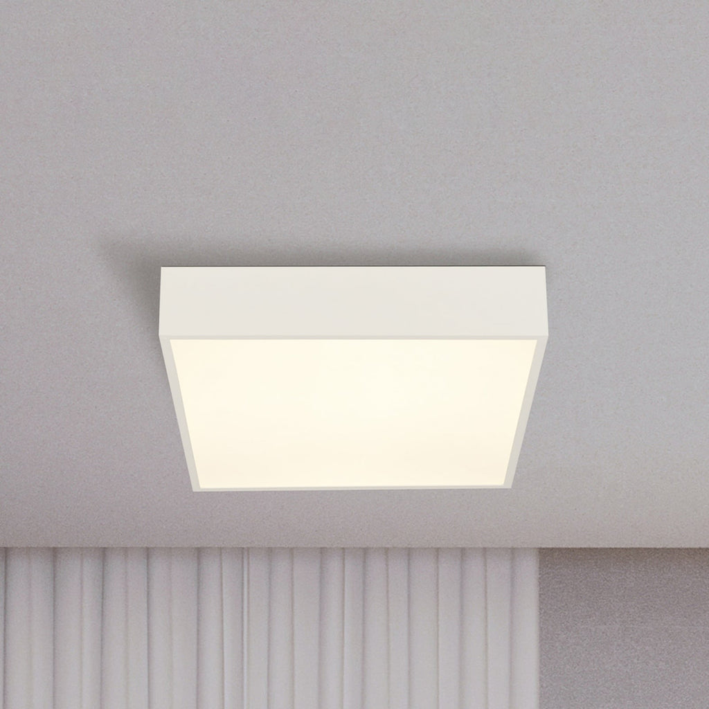 LED baderomslampe Zeus kvadratisk hvit 30x30 cm IP44 forfra