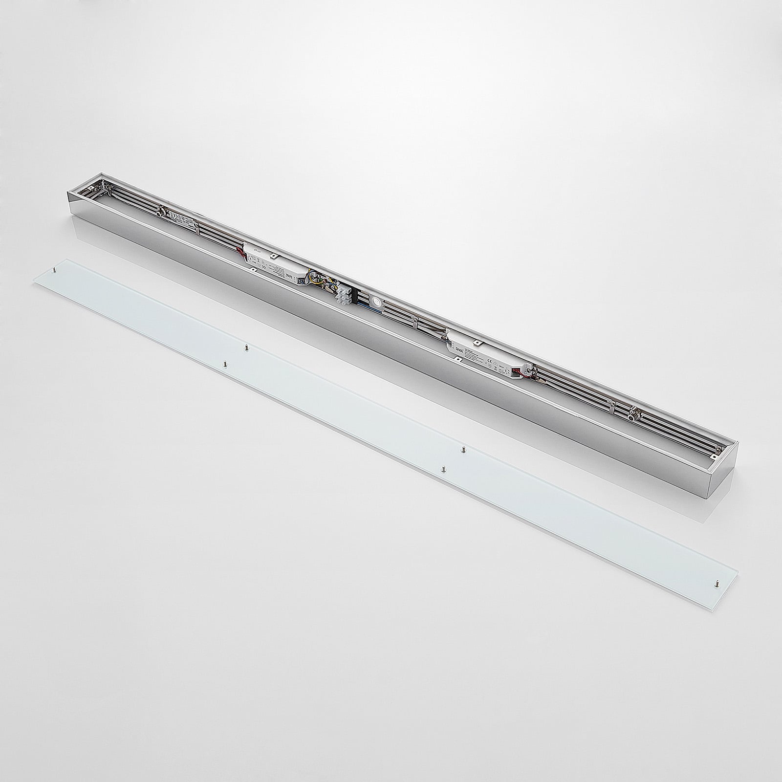 LED baderomsvegglampe Layan 120 cm krom IP44 - Lindby