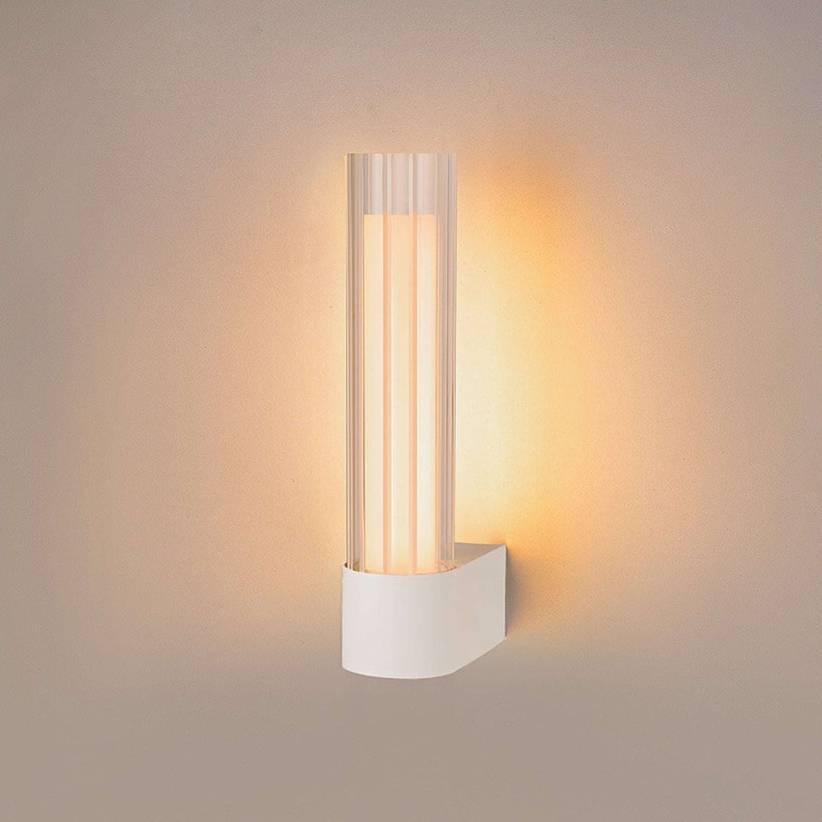 LED baderomsvegglampe Lygant single aluminium IP44 8W forfra