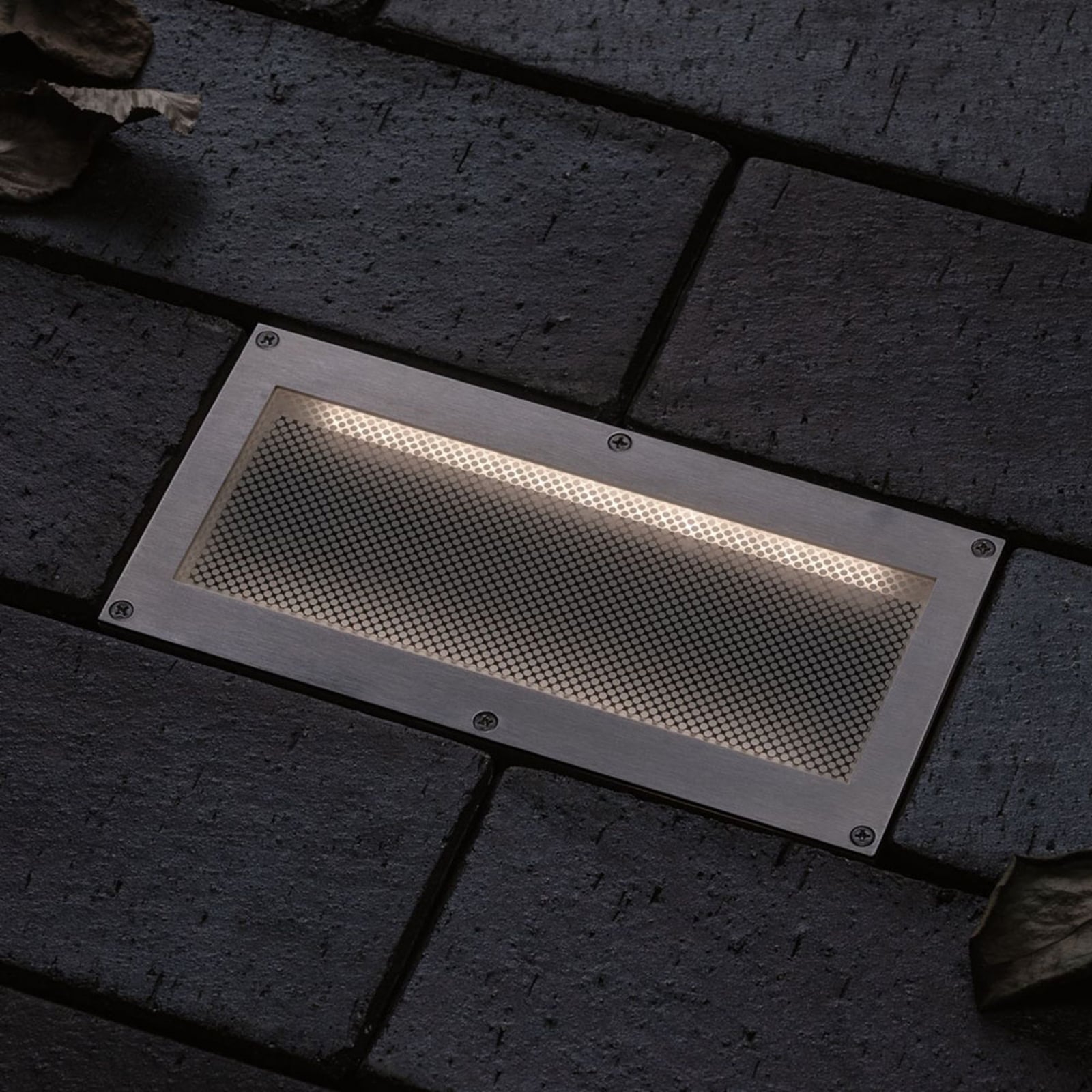 LED bakkespot Brick med bevegelsessensor bakside