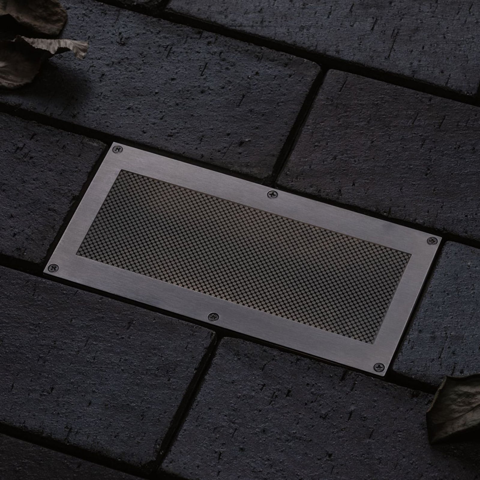 LED bakkespot Brick med bevegelsessensor detalj