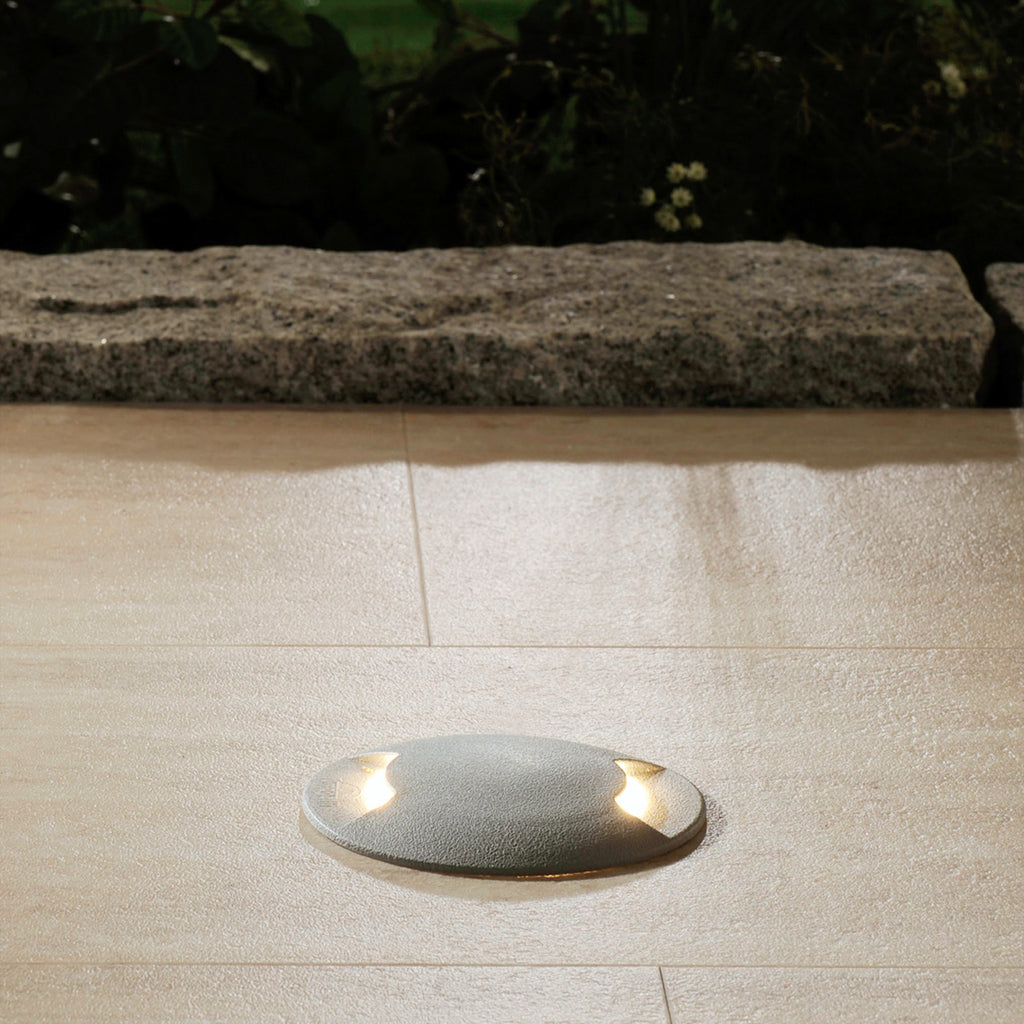 LED bakkespot Ceci 120-2L grå CCT 2-veis Ø12 cm IP67 monteringsdetalj
