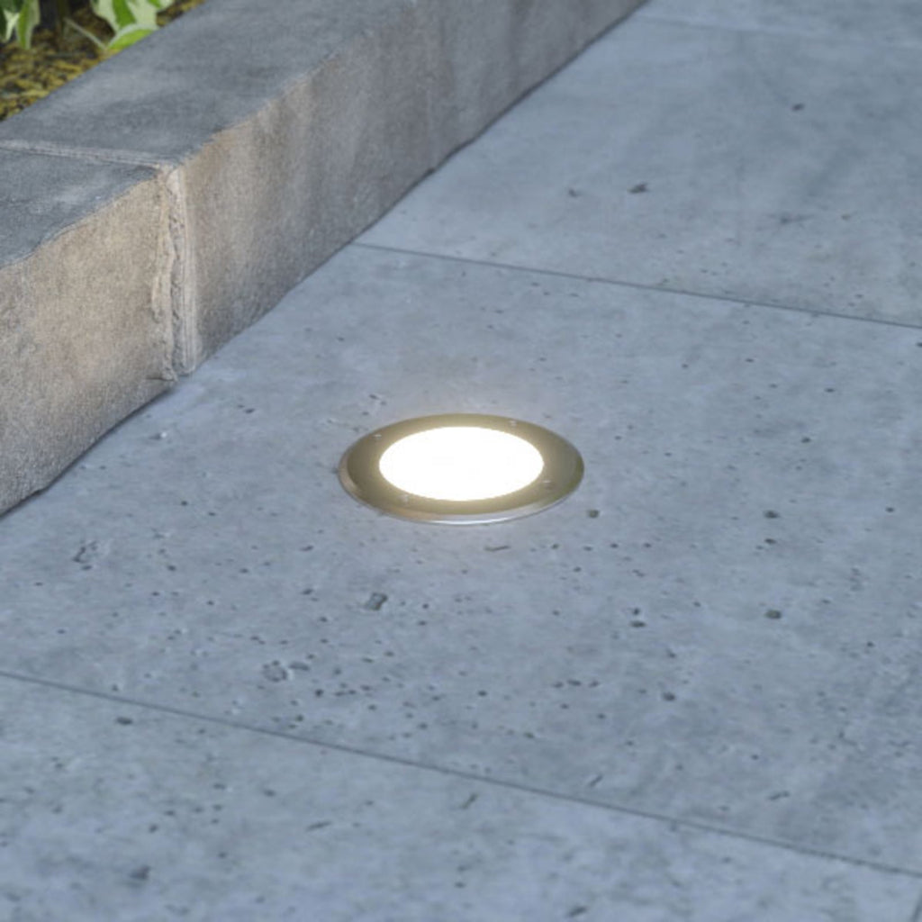 Montert LED bakkespot Doris rund rustfritt stål Ø12 cm i uteområde