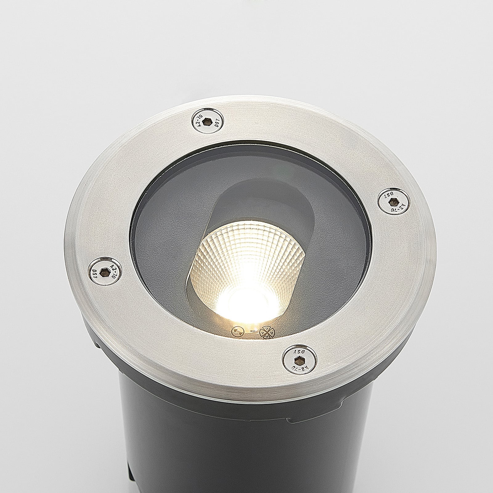 Sideprofil av LED bakkespot Doris rund rustfritt stål Ø12 cm
