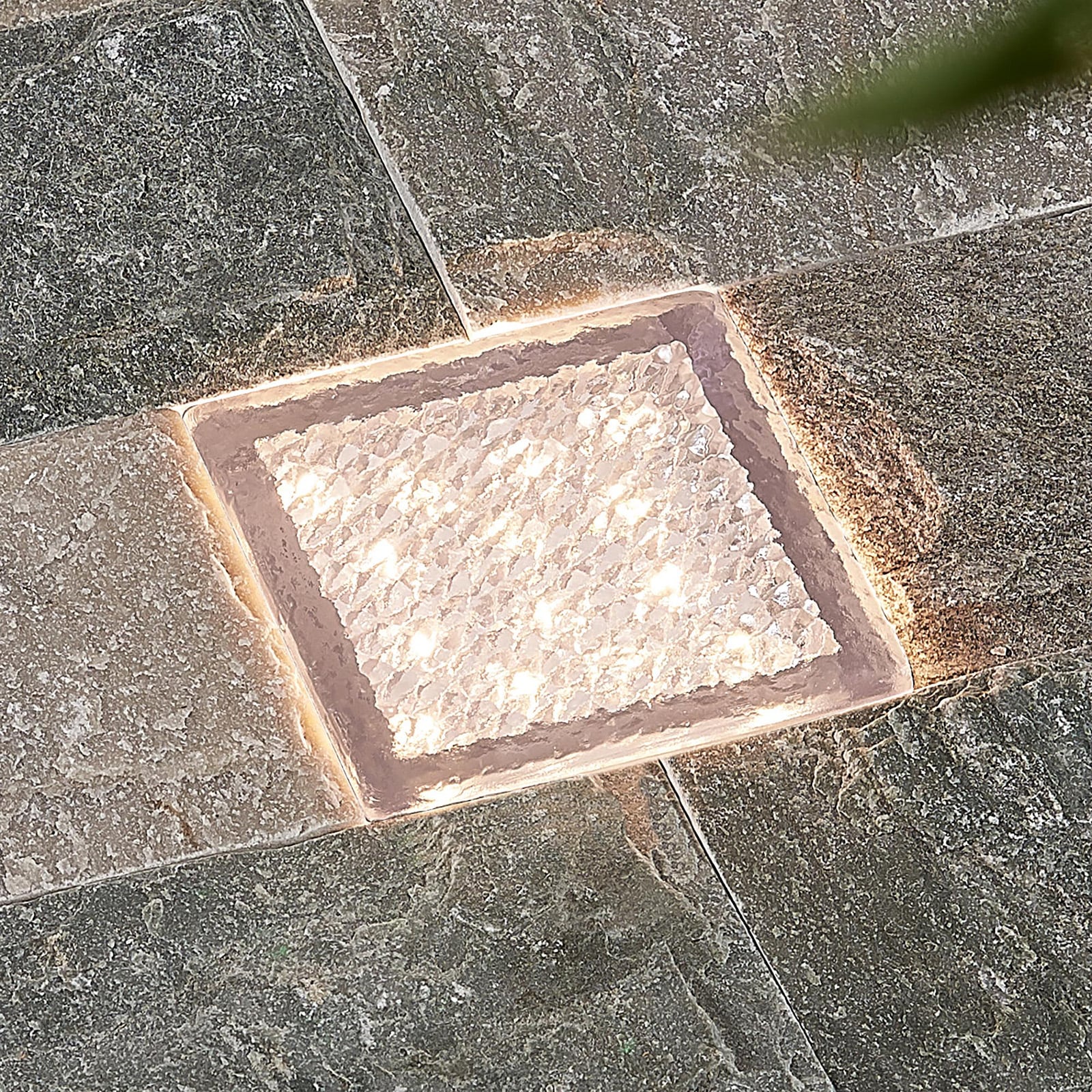 LED bakkespot Ewgenie kvadratisk 10x10 cm IP67 varmhvit forfra