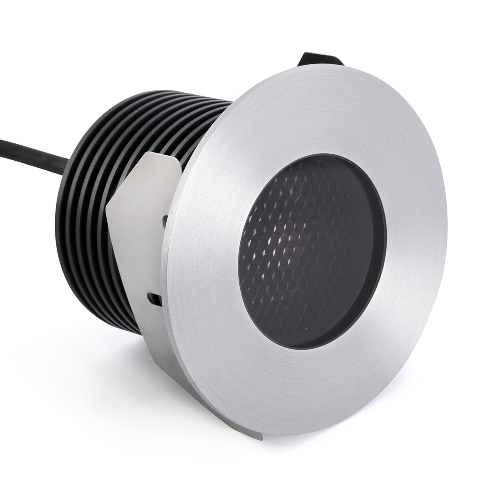 LED bakkespot Grund matt nikkel Ø9 cm IP67 montert i bakken