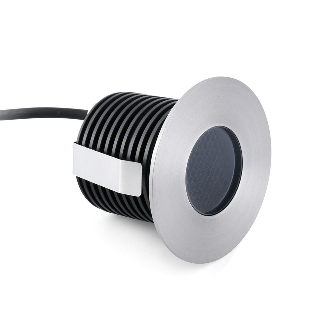 LED bakkespot Grund matt nikkel Ø8 cm 7W IP67 detalj