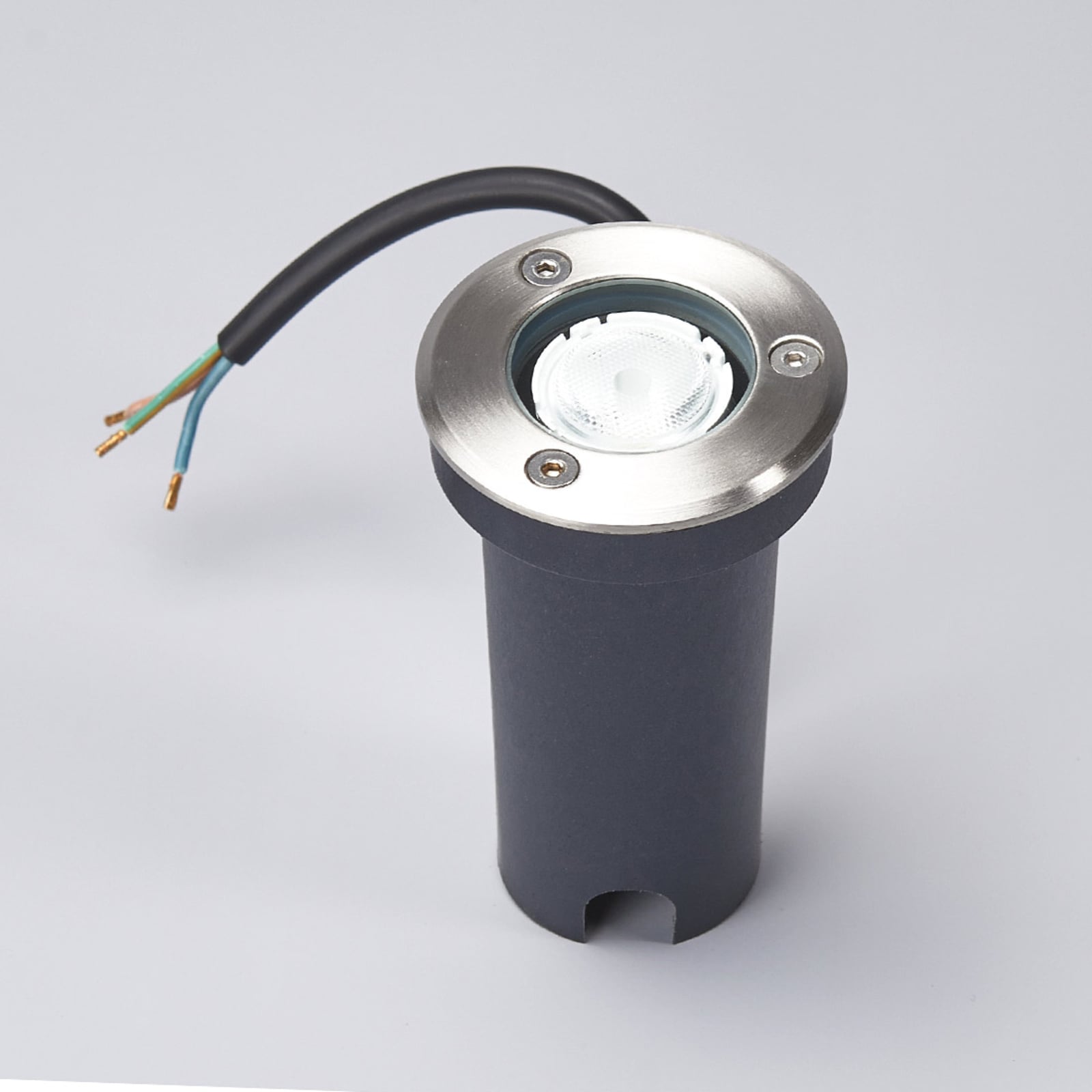 LED bakkespot Kenan rustfritt stål Ø7 cm IP67 detalj