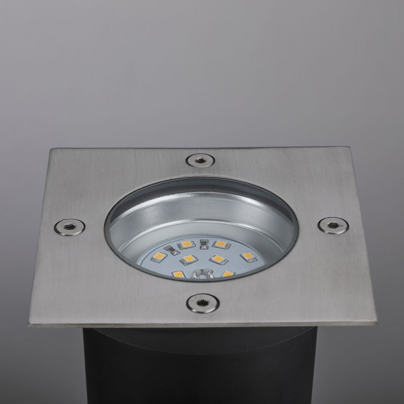Nærbilde av LED bakkespot kvadratisk rustfritt stål 10x10 cm dimbar IP65 Paulmann