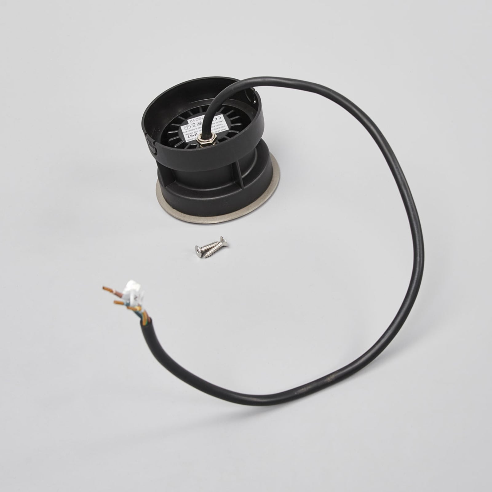 LED bakkespot LED-18 rustfritt stål montert i hage