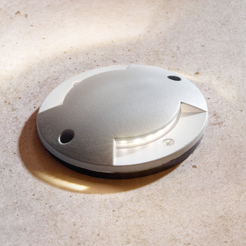 LED bakkespot Nandita sølv Ø10 cm IP65 forfra