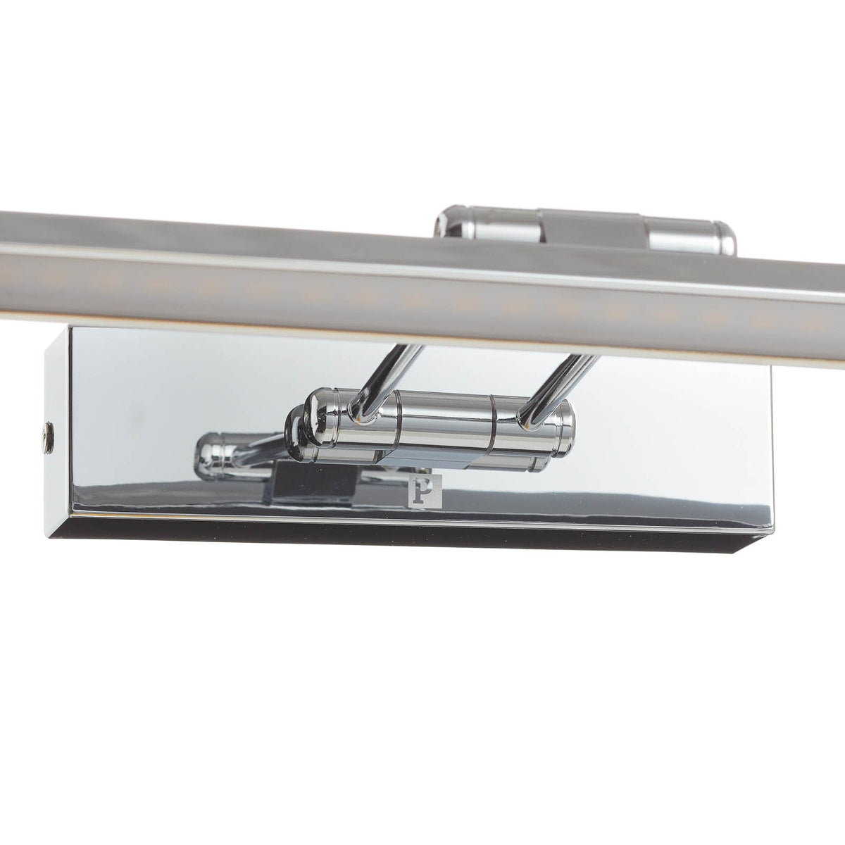 LED bildelampe Beam Sixty krom 58,5 cm 11W montert over bilde