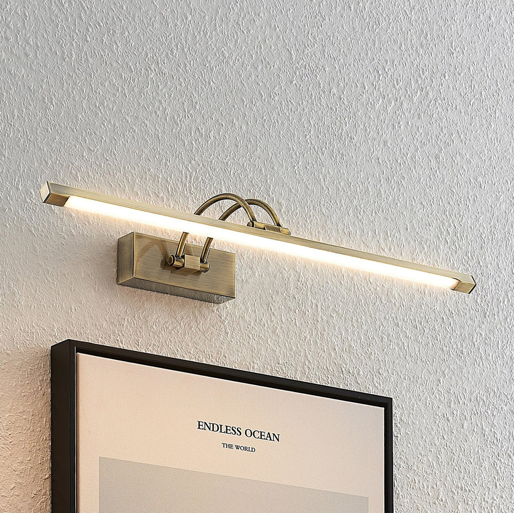LED bildelampe Felena antikk messing montert
