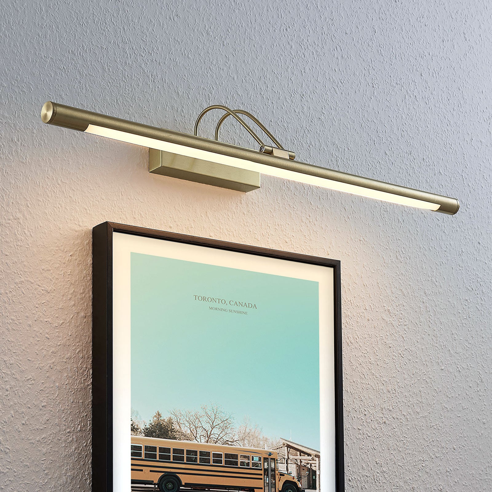 LED bildelampe Mailine matt messing 69 cm forfra
