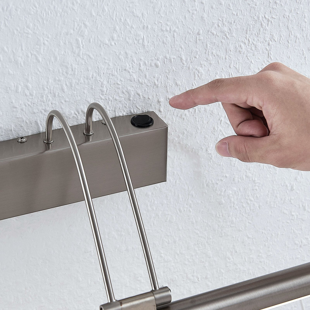 LED bildelampe Mailine nikkel med bryter og veggfeste