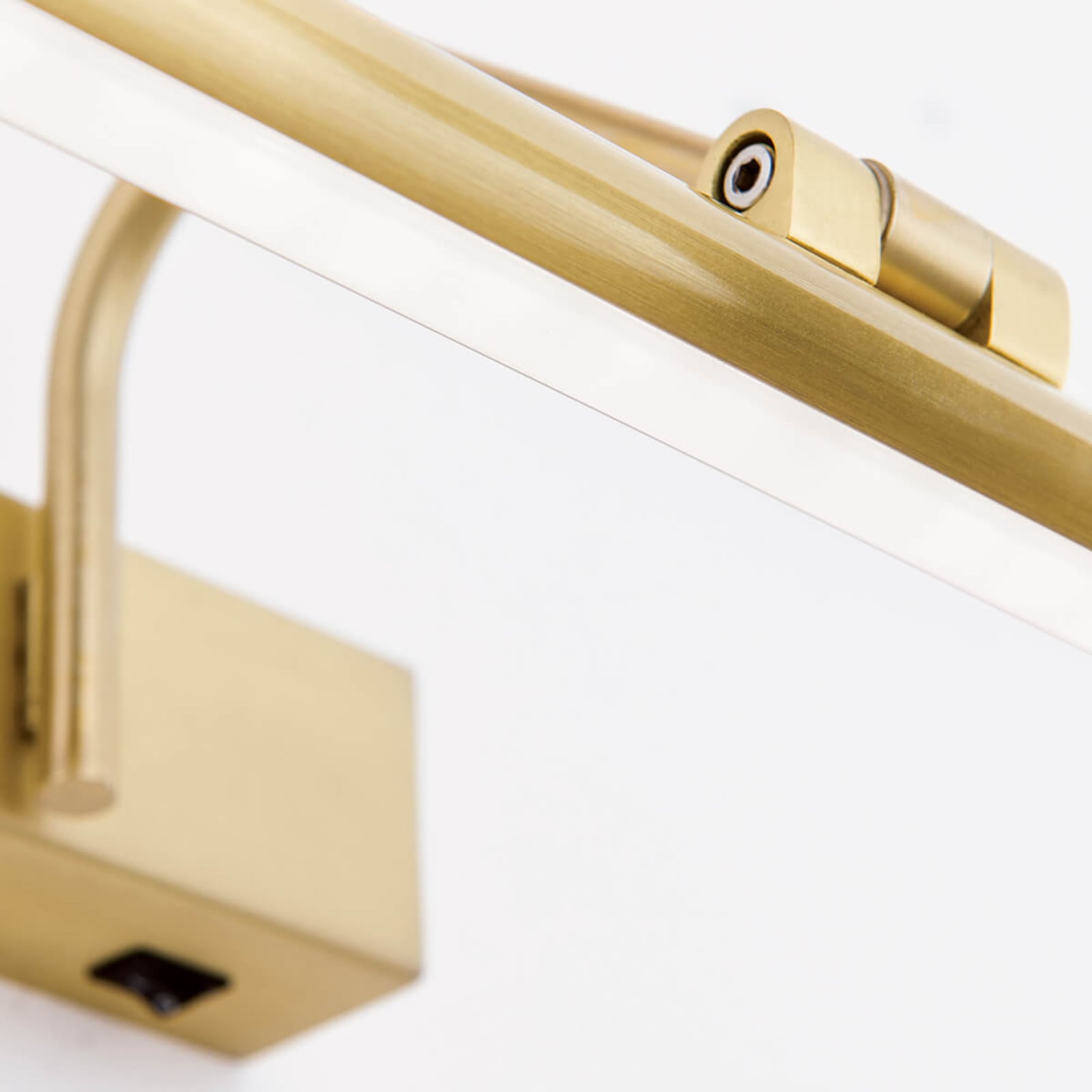 LED bildelampe Sofia gull matt 60 cm 12W varmhvit detalj