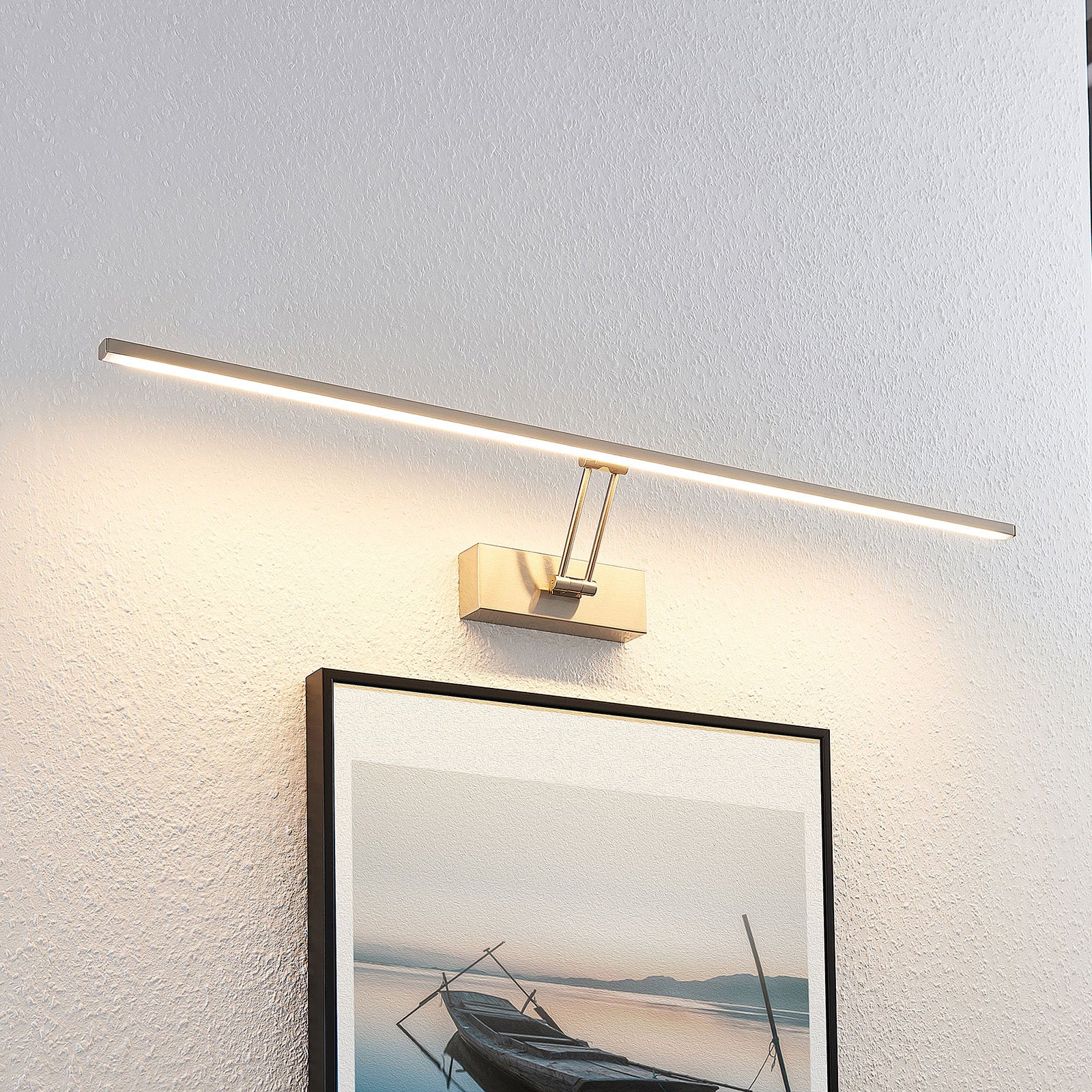 Detalj av LED bildelampe Thibaud matt nikkel aluminium 84 cm