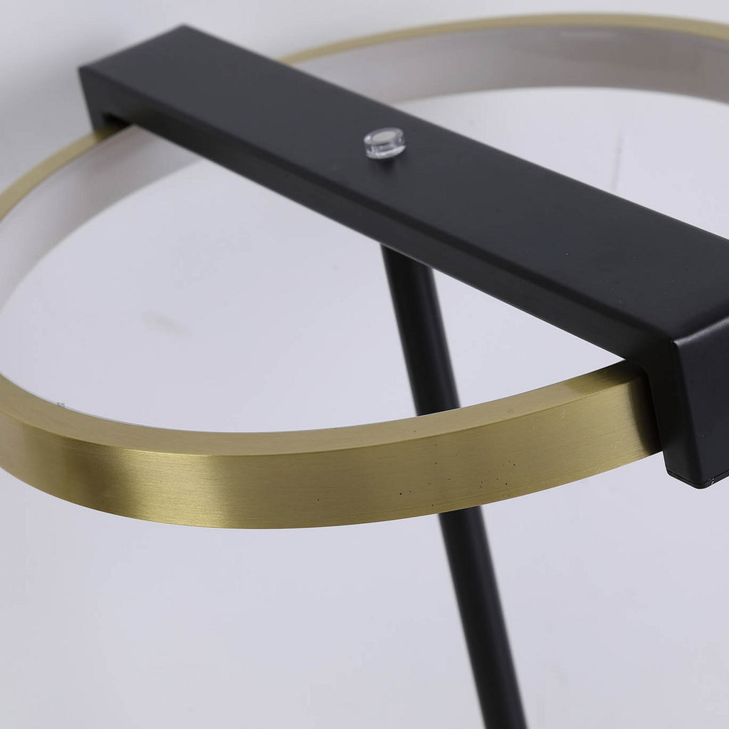 LED bordlampe Aerial messing/svart stål detalj av dimmer