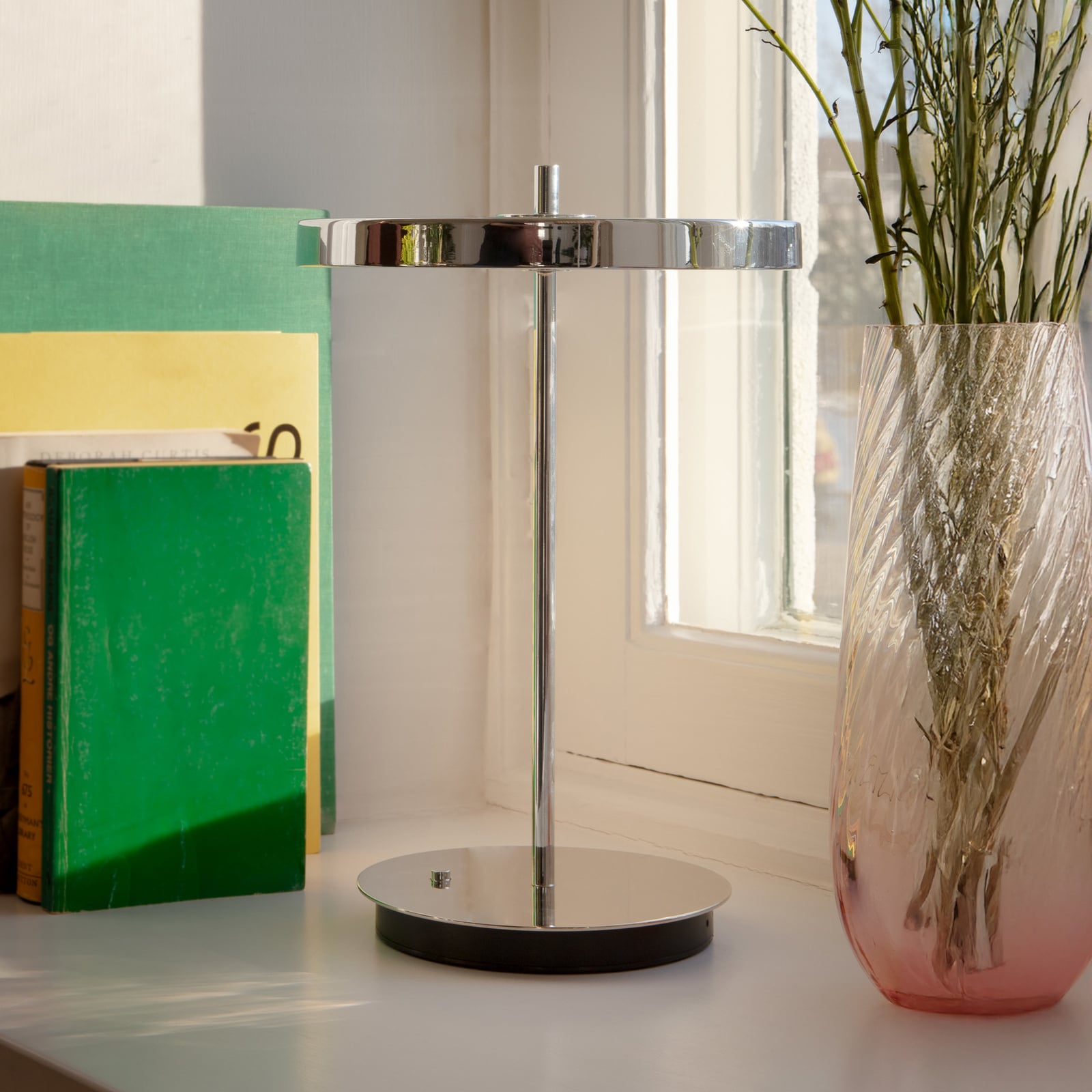 LED-bordlampe Asteria Move polert stål bakside